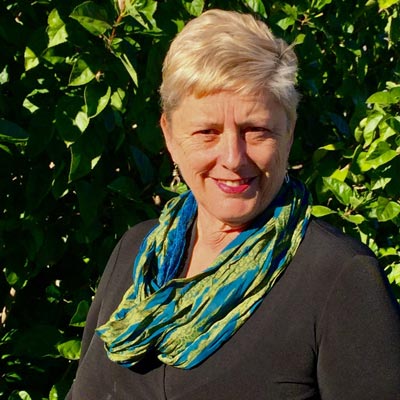 Janet Benge